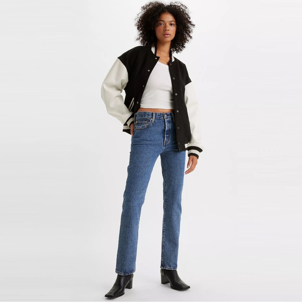 501® ORIGINAL FIT WOMEN'S JEANS SHOUT OUT STONE